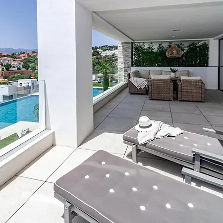 Cah - Large Terrace, Indoor Pool And Gym Apartment Marbella