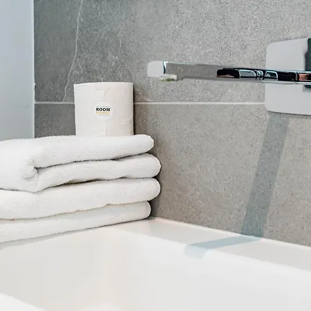 Apartment Cah - Large Terrace, Indoor Pool And Gym Marbella