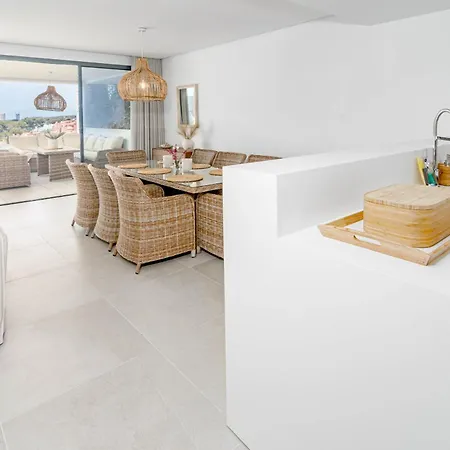 Apartment Cah - Large Terrace, Indoor Pool And Gym *
